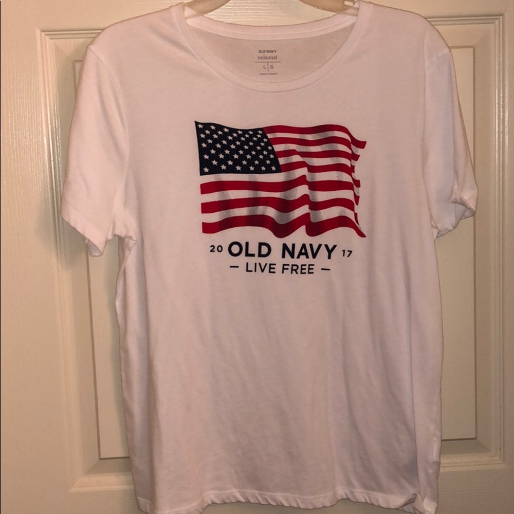 Old Navy American Flag t-shirt